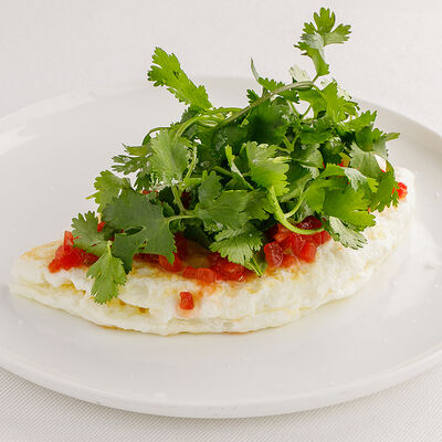 Белковый омлет с сыром фета и травами в Harvest по цене 850 ₽