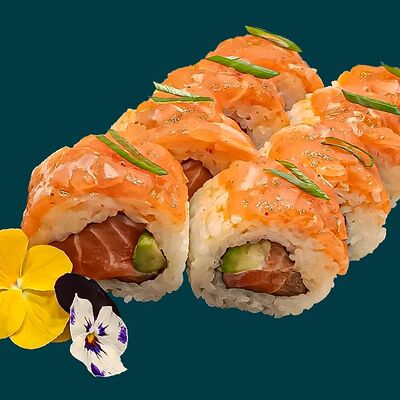 Крейзи Лосось в Sushi tanaka по цене 1055 ₽