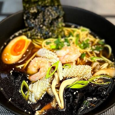 Рамен с морепродуктами в ЛАПША НА сУШИ по цене 760 ₽