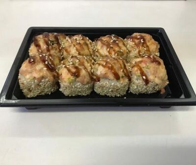 Запеченный тунец ролл в Sushi York по цене 435 ₽