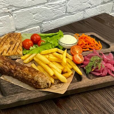 Сет Сочный люля-кебаб в WORLD MANGAL CLUB по цене 815 ₽