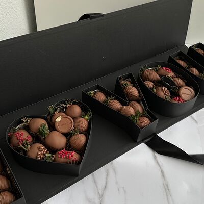 Клубника в шоколаде I you в Allowberry по цене 22000 ₽