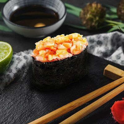 Острые суши на выбор в Maki Family по цене 149