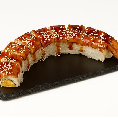 Ролл Дракон в Всем Своим по цене 600 ₽