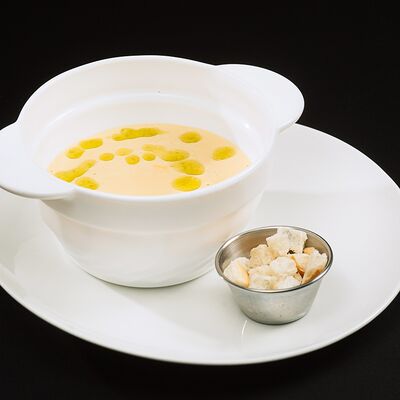 Сырный крем-суп в Harats Pub по цене 483 ₽