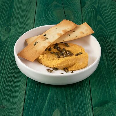 Хумус из печёной тыквы в Solar Bistro по цене 290 ₽