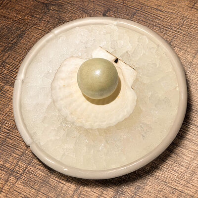 Миндальная конфета в шоколаде в Айна по цене 600 ₽