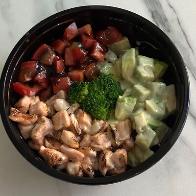 Поке с опаленной семгой в Роллбург по цене 990 ₽