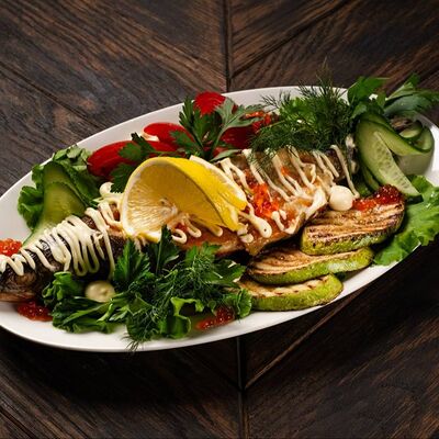 Судак фаршированный с кабачками на гриле в Lamar по цене 855 ₽