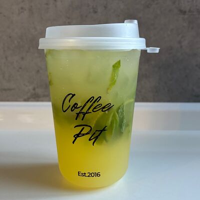 Лимонад классический в Coffee Pit по цене 270 ₽