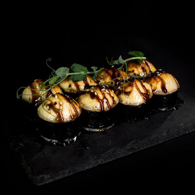 Веган хот ролл в SushiShop51 по цене 487 ₽