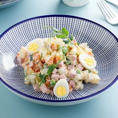 Салат Оливье в Маймун по цене 490