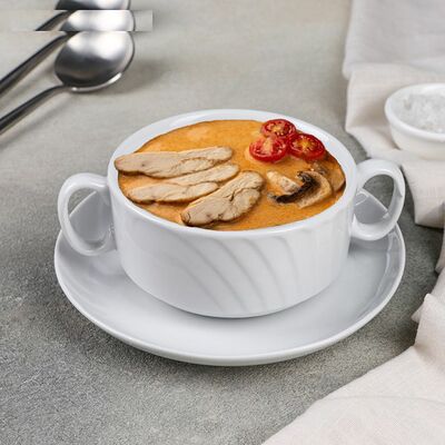 Том ям с курицей в Суши пицца бургер по цене 386 ₽