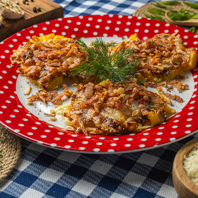 Жареный мятый картофель с беконом в Вареничная №1 по цене 529 ₽
