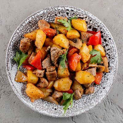 Сковорода со свининой в Мангал по цене 505 ₽