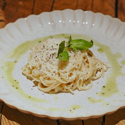 Паста «Качо э пепе» в Rekki Pizza & Cocktail Bar по цене 890 ₽