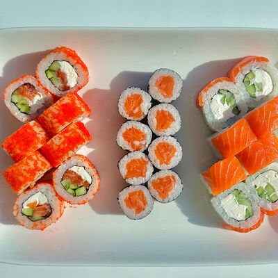 Сет с лососемв Рукоста по цене 1850 ₽