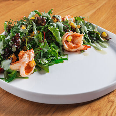 Салат с креветками гриль в 321 Club by Novikov по цене 780