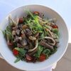 Тёплый салат с говядиной в Klaus Cafe по цене 35