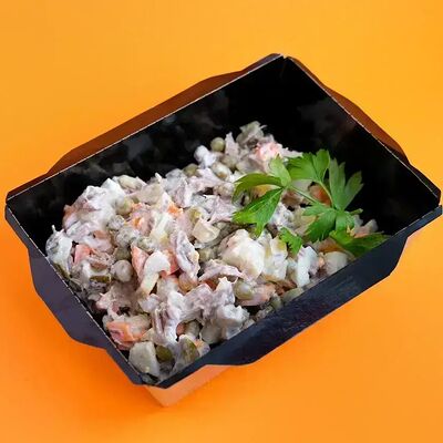 Салат Оливье с говядиной в КОМБИНАТ шаурма и стритфуд по цене 281 ₽