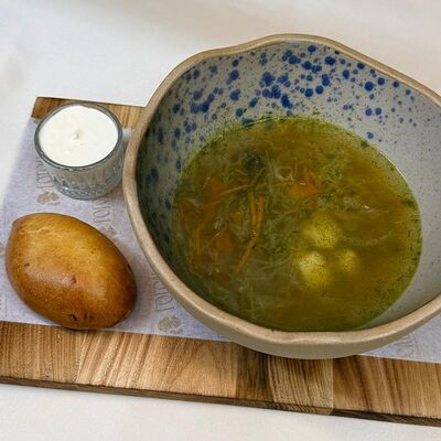 Вааламские щи с пирожком в Гоголь по цене 450 ₽