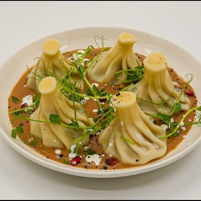 Хинкали с говядиной в соусе пепер в Лали Хинкали по цене 2855 ₸