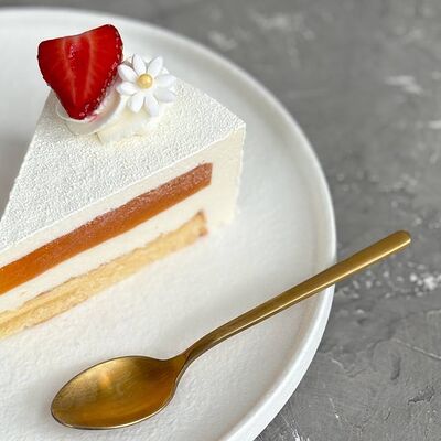 Торт муссовый Ромашка-абрикос в Tortterry по цене 375