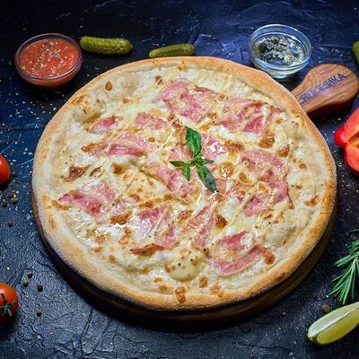 Пицца Карбонара в Японика по цене 990 ₽