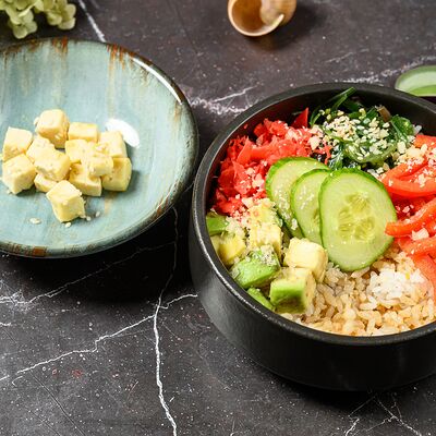 Поке с тофу в Нэцкэ по цене 509 ₽