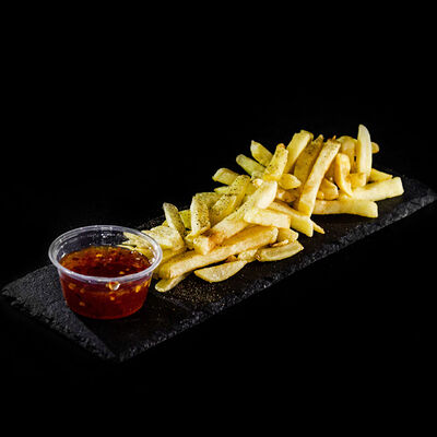 Картофель фри с кисло-сладким соусом в SushiShop51 по цене 316 ₽