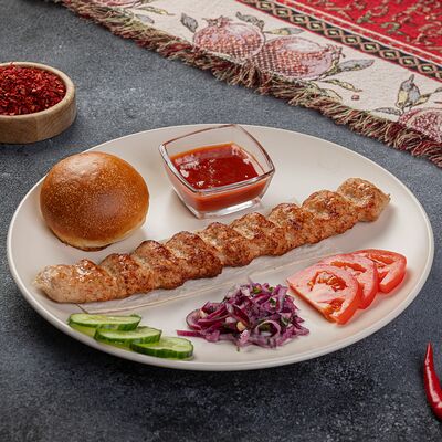 Люля-кебаб из курицы в У Аро по цене 495 ₽