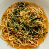 Спагетти Aglio e Olio с боттаргой в Tondo
