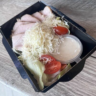 Цезарь с курой в Сыр вашему дому по цене 317 ₽