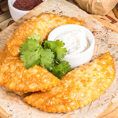 Мини-чебуреки с курицей в Мушмула по цене 229