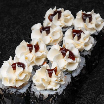 Ролл Вулкан с креветкой и лососем в OK PIZZA по цене 660 ₽