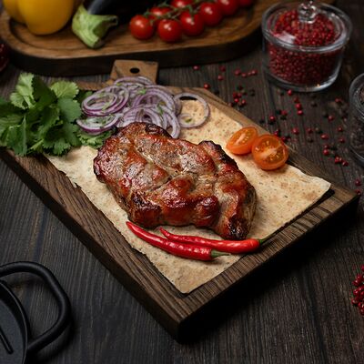 Шашлык из свинины в Прожар по цене 730 ₽