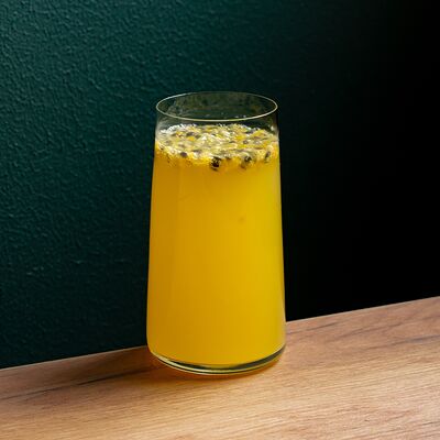 Изотоник Маракуйя в Balcon Day & Night по цене 527 ₽