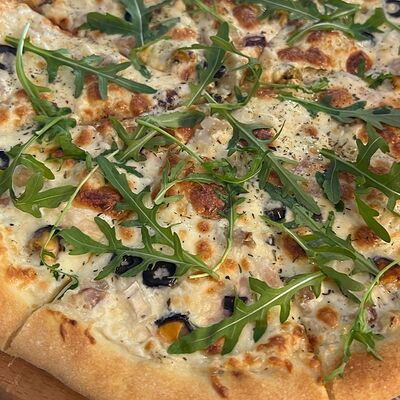 Пицца с Морепродуктами в Богатырь по цене 860 ₽