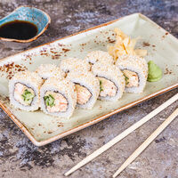 Ролл с имбирной креветкой в Сушки на макушке