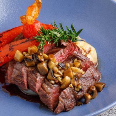 Стейк тальята с овощами на гриле в Кофейня №1 по цене 695 ₽