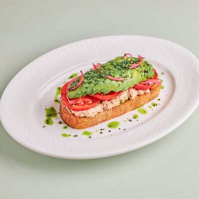 Тост с тунцомв NIQA Patisserie & Cafe по цене 920 ₽