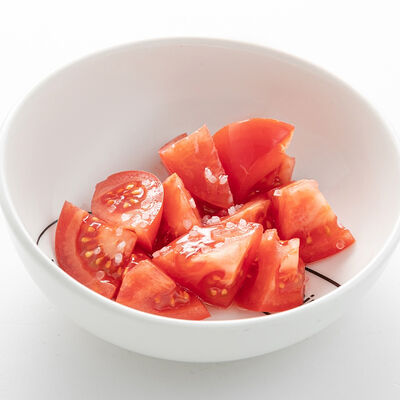 Розовые томаты в Nothing Fancy по цене 400 ₽