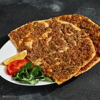 Лахмаджон в Marmaris