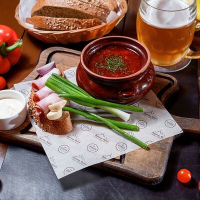 Борщ по-домашнему в Золотая прага по цене 585 ₽