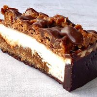 Чизкейк кокосовый в Do.bro coffee