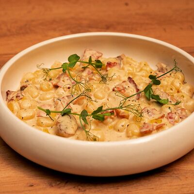 Ньокки с беконом в сливочном соусе в Про.Мясо по цене 600 ₽