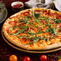 Маргарита с розовым помидором в Jekyll & Hyde