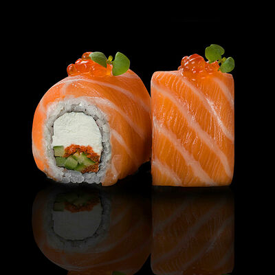 Филадельфия в Koi sushi bar по цене 1250 ₽