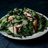 Салат с шпинатом и брынзой под соусом бальзамик в Da Vinci Coffee по цене 3000