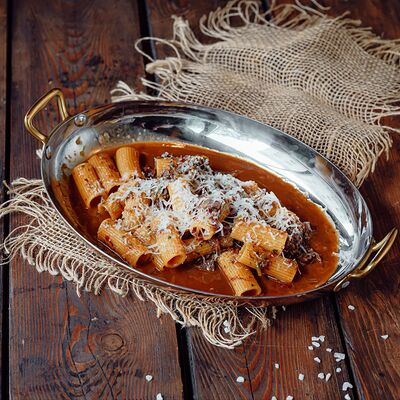 Паста Ригатони с бычьим хвостом в BarVilla по цене 5890 ₸